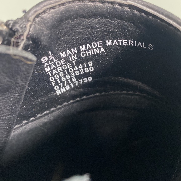 Universal Thread Boots - Picture 4 of 5